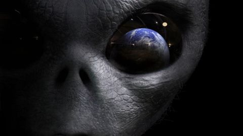 El hombre siempre se ha fascinado por encontrar vida extraterrestre.