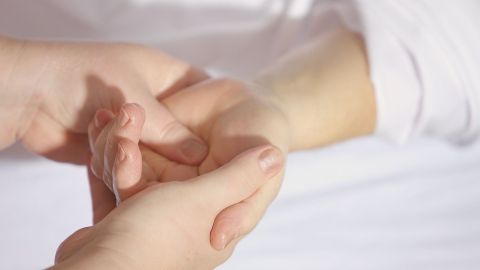 treatment-1327811_1920