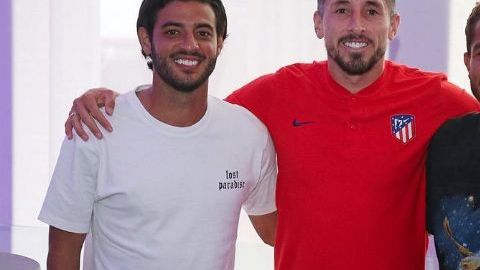 Carlos Vela será el capitán del equipo que enfrente al Atlético de Madrid.