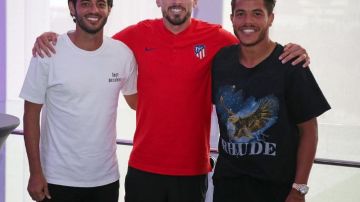 Carlos Vela será el capitán del equipo que enfrente al Atlético de Madrid.