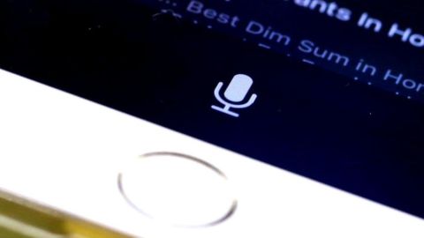 El asistente de Apple "se despierta" cuando escucha "Oye, Siri".