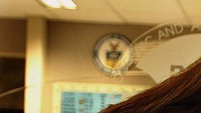 La tarea de dirigir una bomba al centro de un huracán sería "formidable".