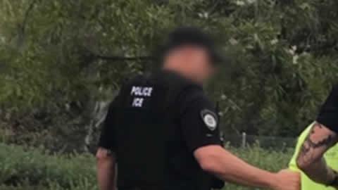 El periodista cubano está detenido en las instalaciones de ICE en Adelanto (California.