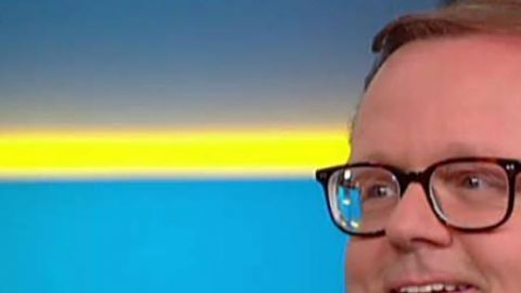 El comentarista de Fox comparó a los inmigrantes latinos con los Nazis.