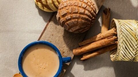 Esta maravillosa bebida aporta carbohidratos de fácil digestión, es un alimento completo y libre de gluten.