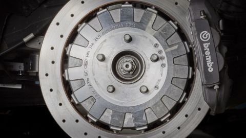 Elementos del sistema de frenos del Shelby 350
