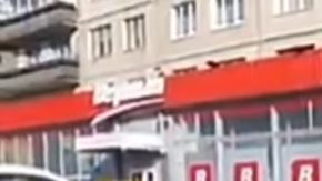 Lo hizo luego de enterarse que su pareja había tenido sexo con otro.