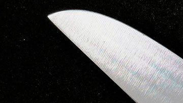 El hombre no halló otra forma de evitar que su pareja lo abandonara.