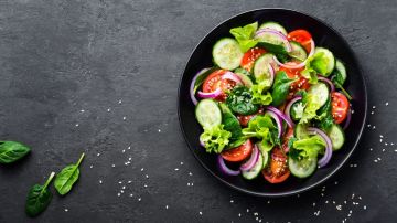 Procura integrar en tus recetas vegetales frescos y de temporada.
