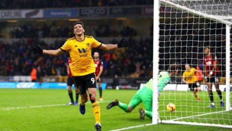 Raúl Jiménez, delantero mexicano del Wolverhampton inglés.