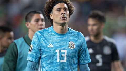 Memo Ochoa recibió una "jugosa" oferta de América.
