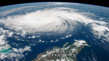 El huracán Dorian visto desde la EEI, el 29 de agosto de 2019. Joshua Stevens y Lauren Dauphin/Observatorio de la Tierra/NASA