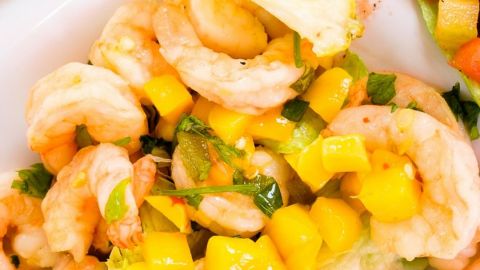 Crea tus propias versiones de ceviche agregando tus ingredientes favoritos.