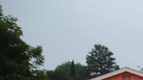 Los bomberos sacaron a dos pacientes de vehículos en estado crítico y transportaron a un tercer paciente con lesiones moderadas.