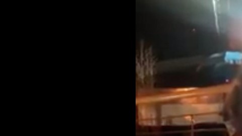 La pareja en plena acción.