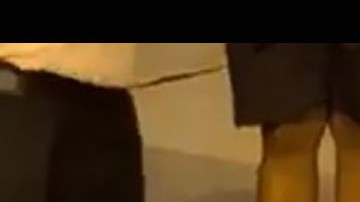 Yunier García Duarte en la pista del aeropuerto.