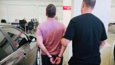 Ackerman fue arrestado el 16 de agosto y Yaselli fue arrestado el 22 de agosto.