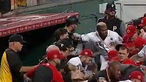 ¡Vaya pelea en Cincinnati!