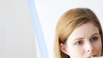 Fumar disminuye el flujo de sangre hacia los riñones, lo que deteriora su funcionamiento e incrementa la posibilidad de tener cáncer renal.