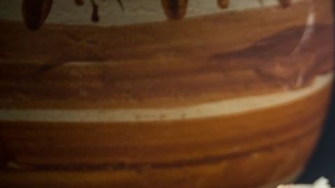 La palabra tamal viene del náhuatl tamalli, que significa envuelto.