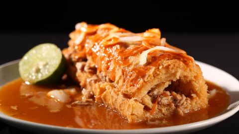 Las tortas ahogadas forman parte de los platillos típicos de las celebraciones patrias, en toda la República Mexicana.
