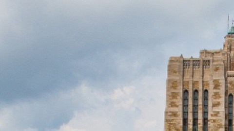 Eugene Redmond se retiró en medio de procesos disciplinarios