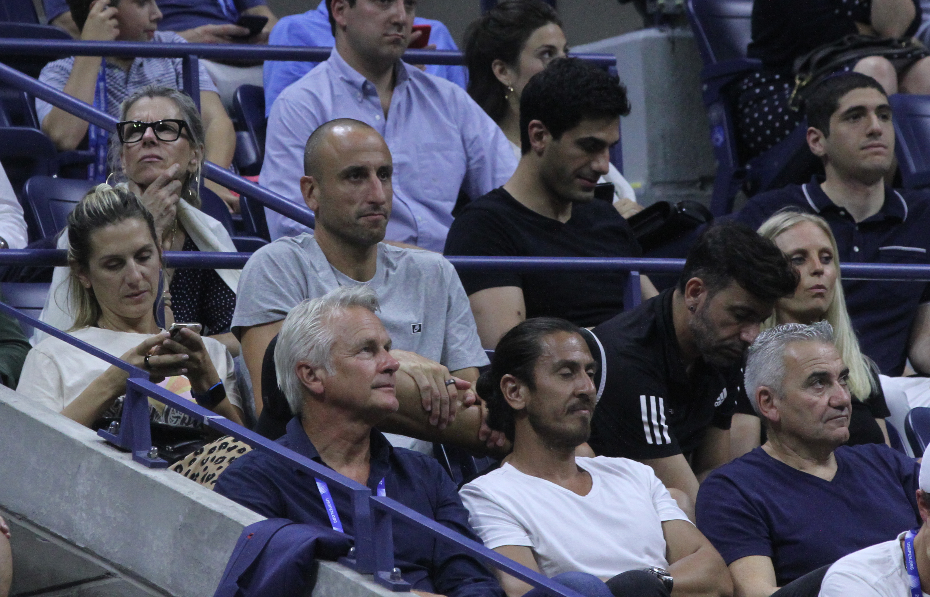 Ginobili aceptó la invitación de Schwartzman. / Foto: Mariela Lombard, El Diario NY