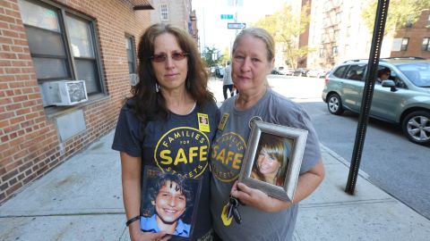 Amy Cohen y Jane Martin-Lavaud. Camaras de velocidad en el día antes del comienzo de las clases en Bay Ridge, Brooklyn.