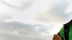 108760537_gettyimages-1152412044