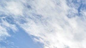 La grúa más grande del mundo se encuentra operando en en Reino Unido.