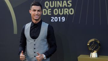 Cristiano Ronaldo, fue galardonado como el Mejor Jugador de Portugal en las Quinas de Ouro.