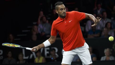 Nick Kyrgios se encuentra confinado en por dar positivo a COVID-19.