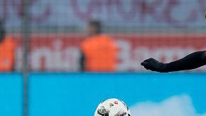 "Chicharito" Hernández jugó para el Bayer Leverkusen del 2015 al 2017.