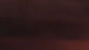 El conductor del camión quedó atrapado dentro de la cabina en llamas.