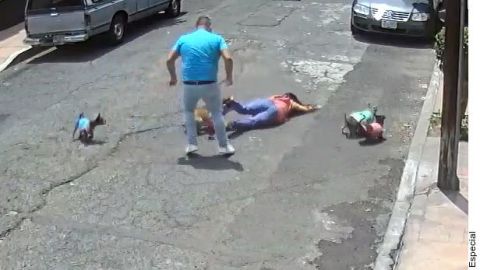 Agresión de sujeto a una mujer en la CDMX.