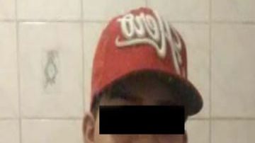 Sicario de la Tropa del Infierno del Cártel del Norestes amenaza de muerte por exhibirlo en redes