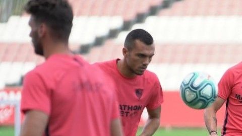 El mexicano tuvo su primer entrenamiento con el equipo