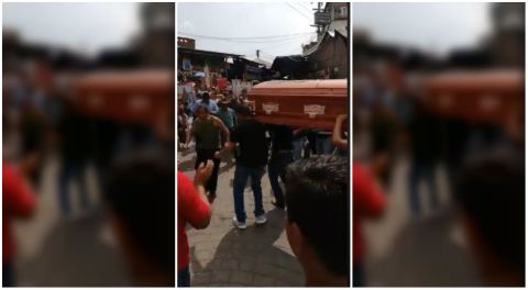 Vecinos y familiares se unieron al baile.