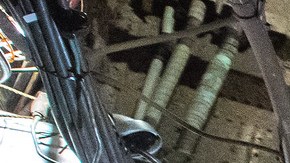 El gobernador Andrew Cuomo revisó el tramo finalizado del túnel Canarsie, vía a Manhattan.