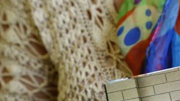 La propuesta anula el plazo de 30 días para otorgar permiso de trabajo a asilados.