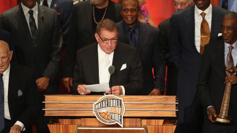 Jerry Colangelo fue contundente al hablar de las estrellas de la NBA que no acudieron a China.