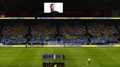 Emiliano Sala murió cuando su avioneta se estrelló sobre el Canal de la Mancha.