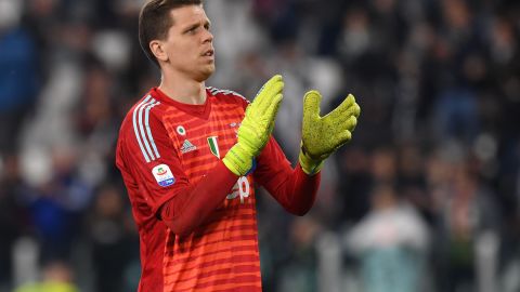 Wojciech Szczesny rechazó los ataques a Ucrania y afirma que no jugará contra la selección de Rusia.