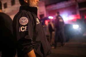 5 consejos para indocumentados tras orden de juez de restablecer deportaciones