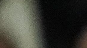 Berrettini (izq.) y Nadal se saludan al final del partido.