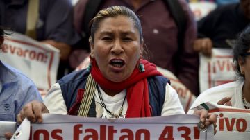 El reclamo de justicia por Ayotzinapa no cesa.