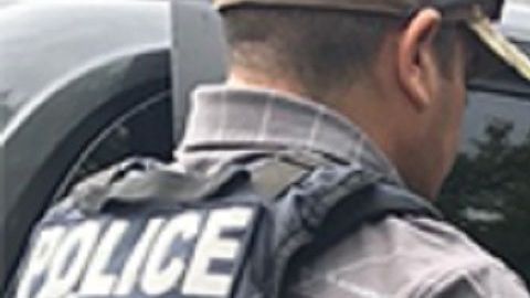 La orden busca que se restablezcan los procedimientos para que los solicitantes de asilo detenidos sean dejados en libertad condicional.