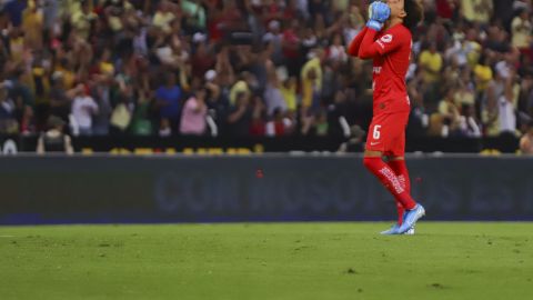 El arquero del América está a tres pepinos de ser el portero más goleado en la historia del Tri