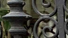 Blanca Soto y Eduardo Noriega durante un descanso del rodaje de 'No Te Puedes Esconder'.