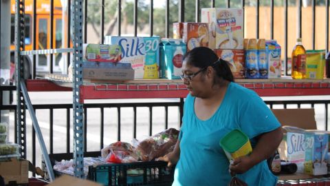 Ivonne Vargas, una madre soltera residente del Este de Los Ángeles.